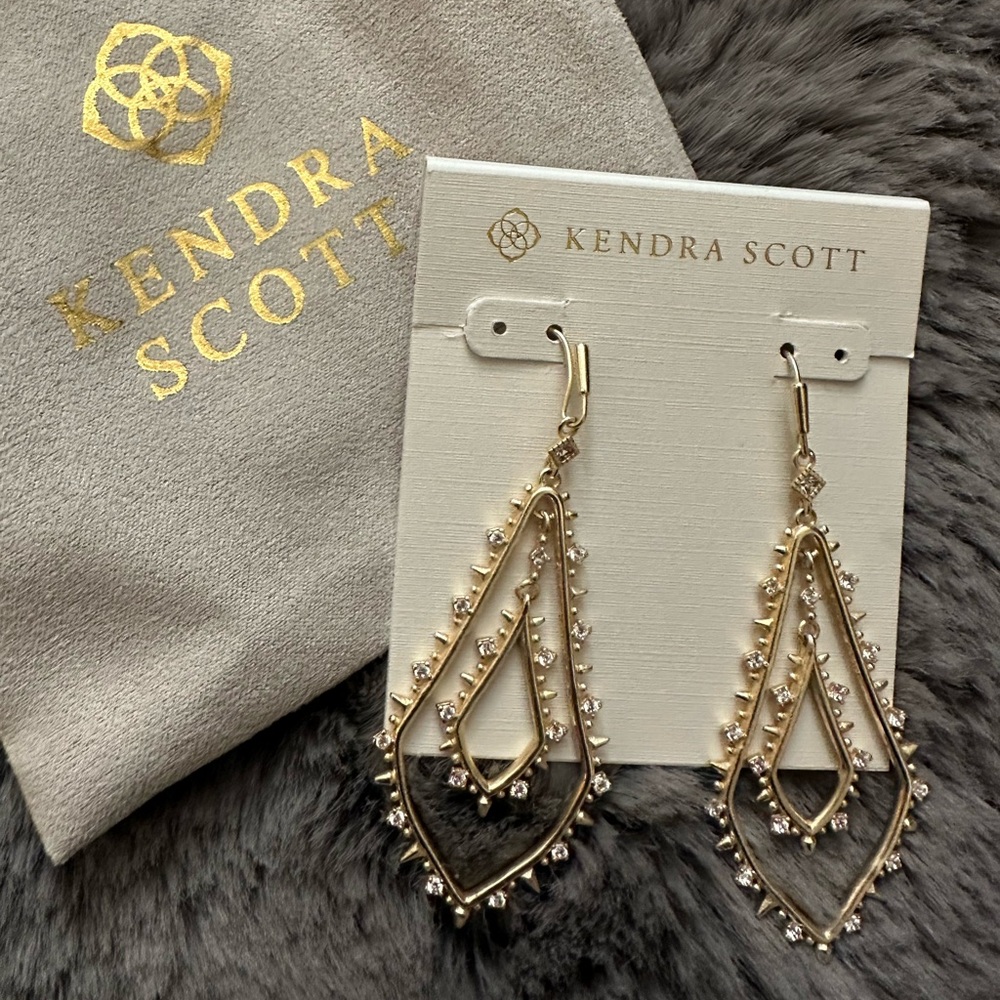 Kendra Scott Crystal Studded Drop Earrings in Gold